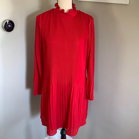 Chelsea28 Dresses & Skirts - Chelsea 28 red dress pleated